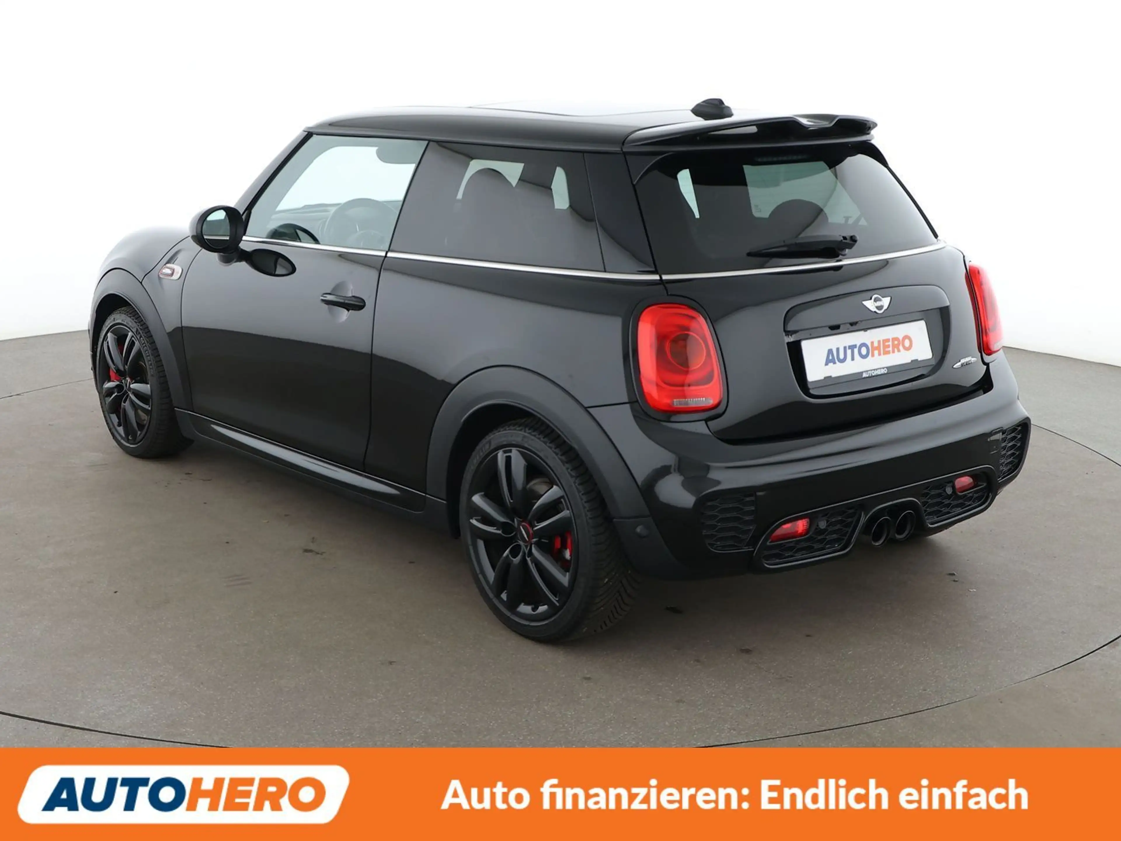 MINI John Cooper Works John Cooper Works Aut.*NAVI*LED*ACC*HUD*CAM*H&K* — photo 4
