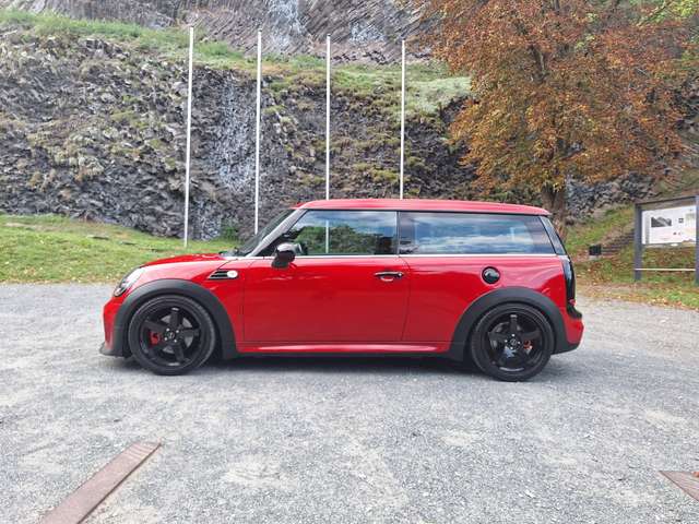 Imagine MINI Cooper D Clubman