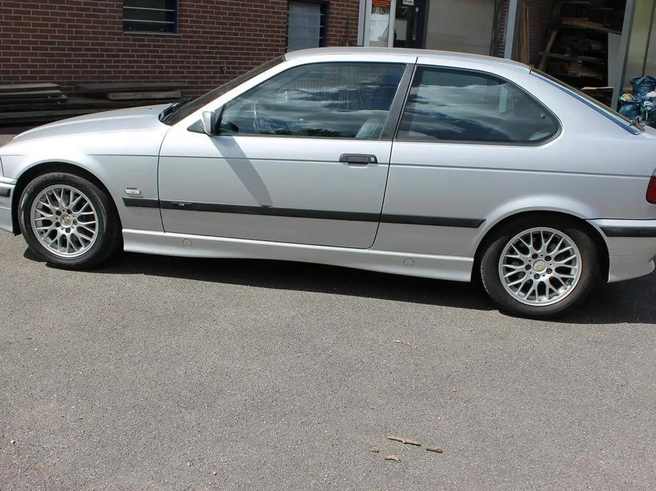 BMW 323ti compact Exclusiv Edition, foto 5