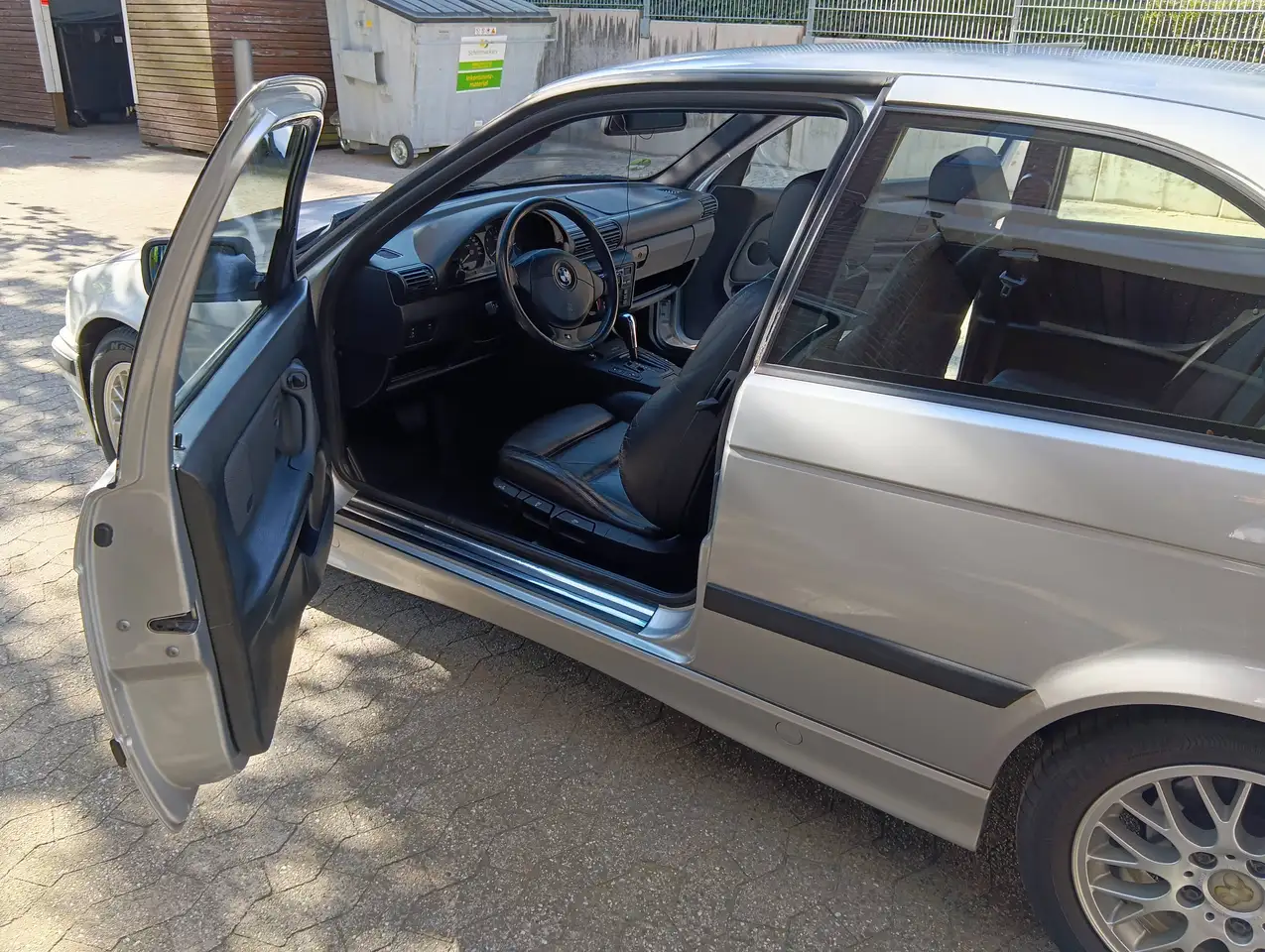BMW 323ti compact Exclusiv Edition, foto 7
