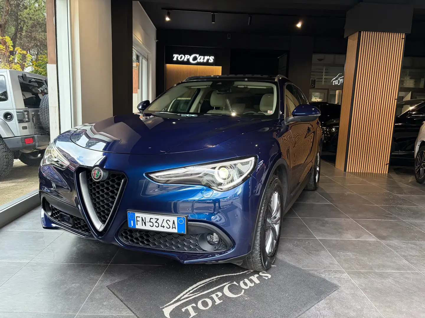Alfa Romeo Stelvio Stelvio 2017 2.2 t Executive Q4 210cv auto Blu/Azzurro - 2