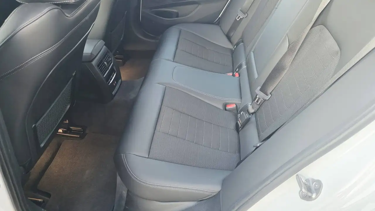 BMW 3 Series 318d Sport Line Diesel Automatic, миниатюра 15