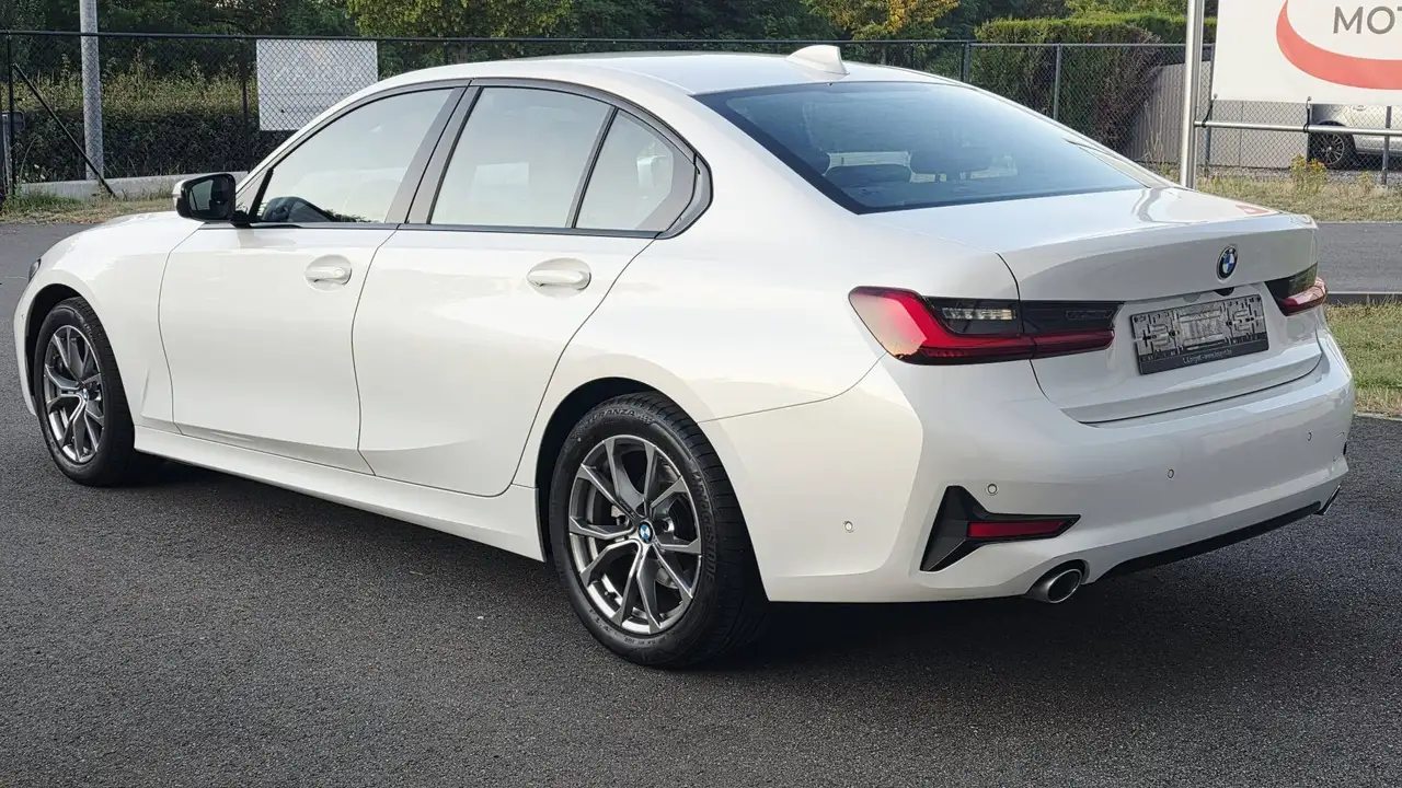 BMW 3 Series 318d Sport Line Diesel Automatic, миниатюра 4