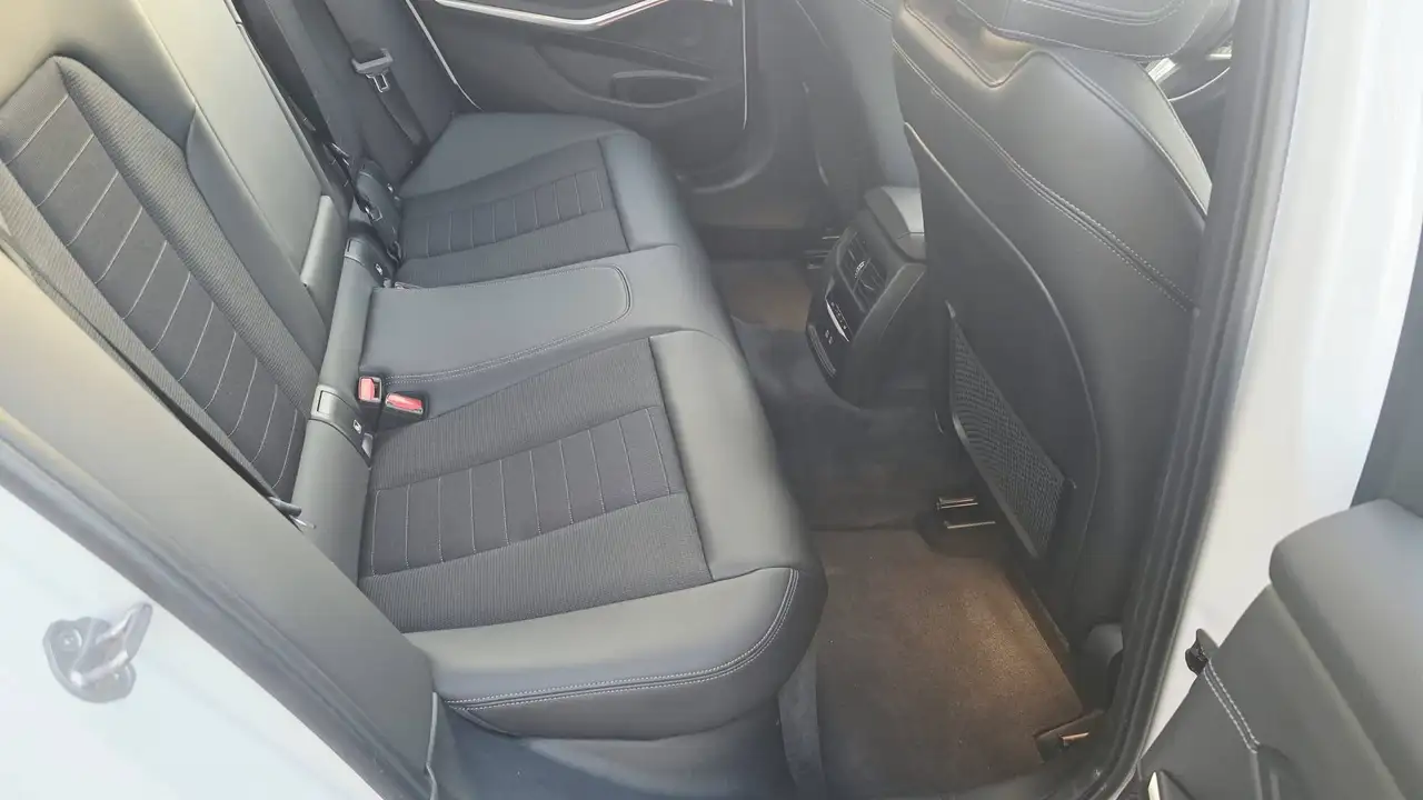 BMW 3 Series 318d Sport Line Diesel Automatic, миниатюра 14