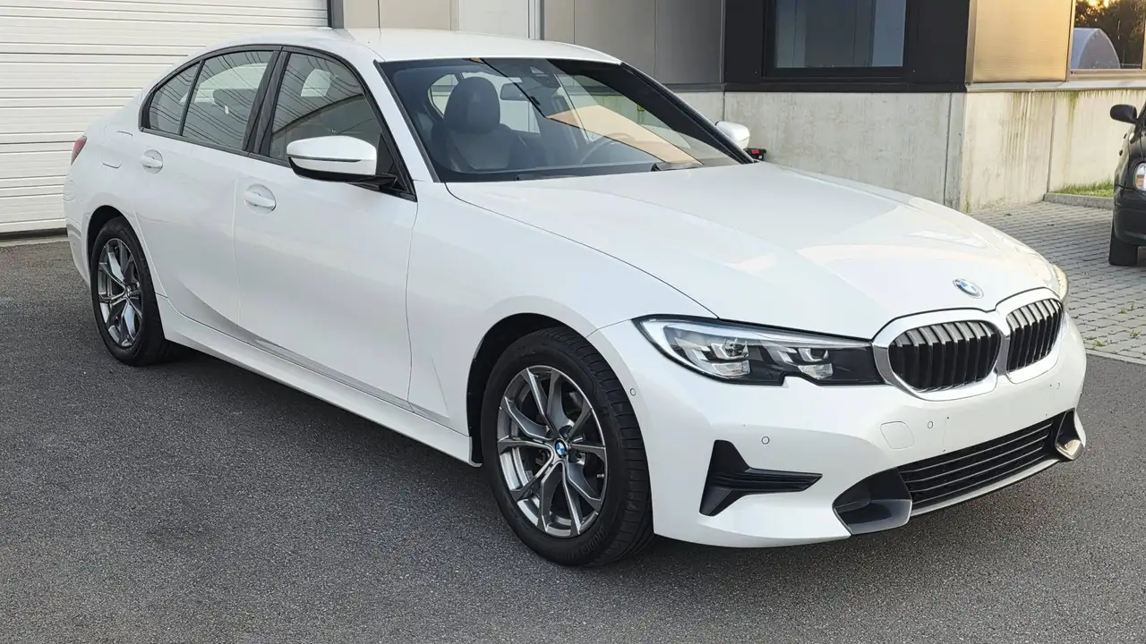 BMW 3 Series 318d Sport Line Diesel Automatic, миниатюра 2