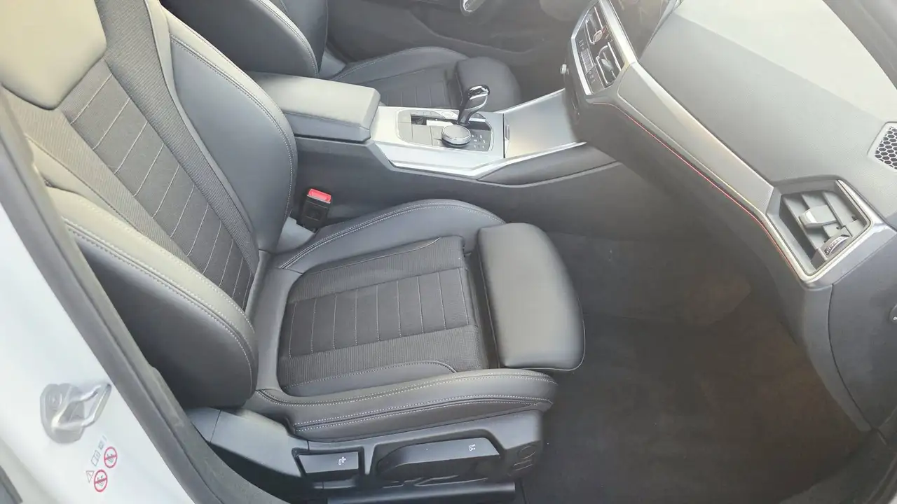 BMW 3 Series 318d Sport Line Diesel Automatic, миниатюра 13