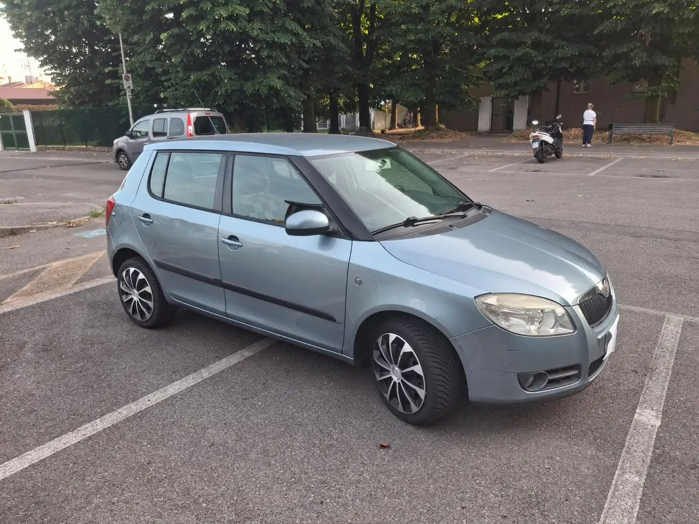 Skoda Fabia Fabia II 2007 Berlina 1.4 Style - 2