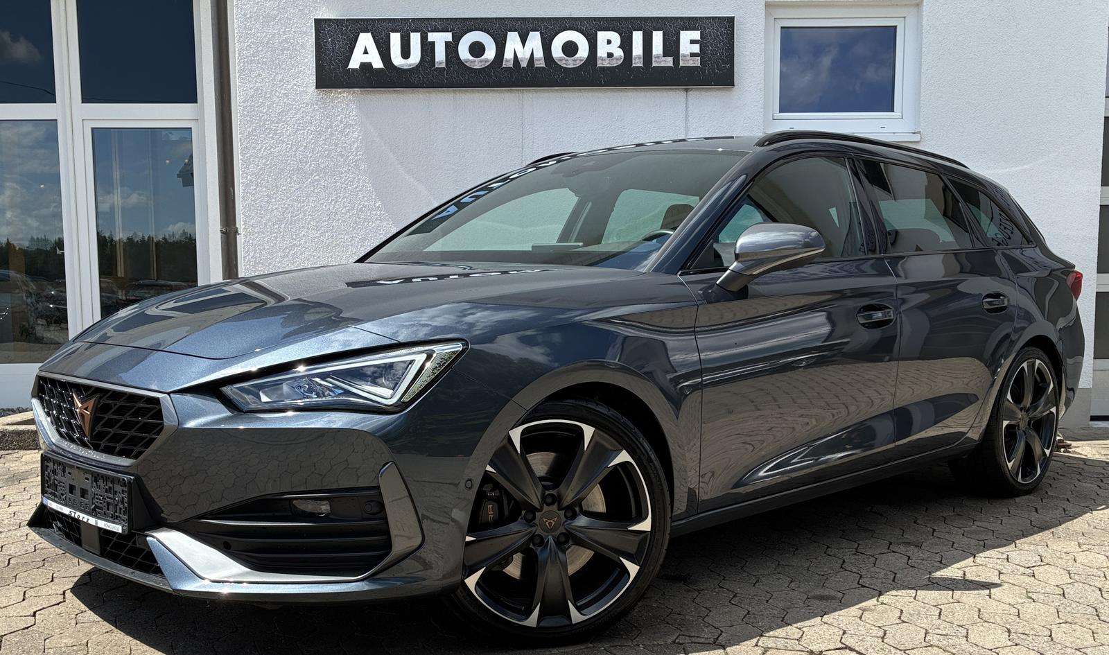 CUPRA Leon