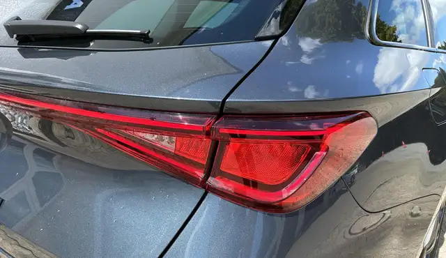 Cupra Leon view 7