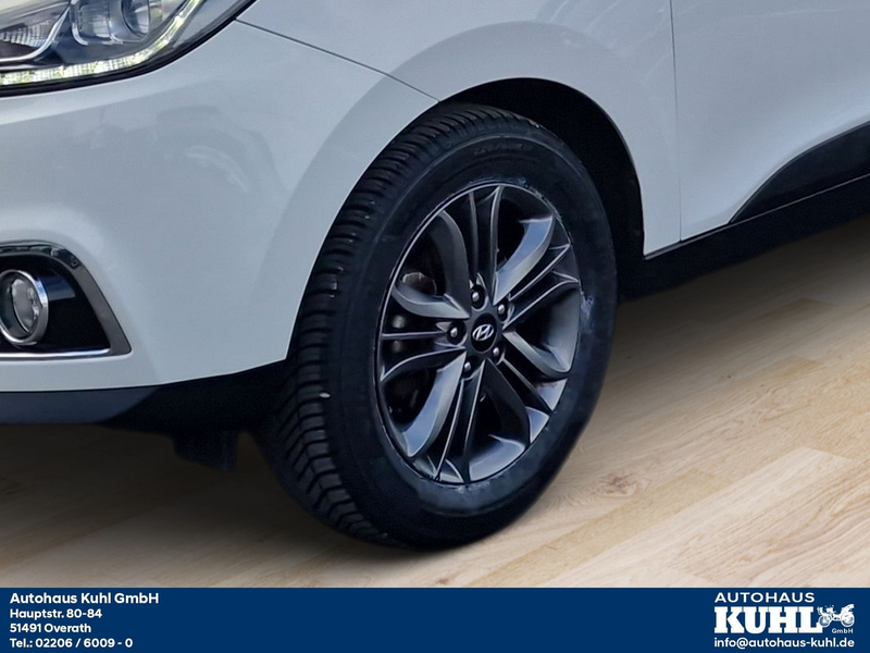 Hyundai iX35 1.6 M/T FIFA Edit 1.Hand Teilleder+Allwetter — photo 4