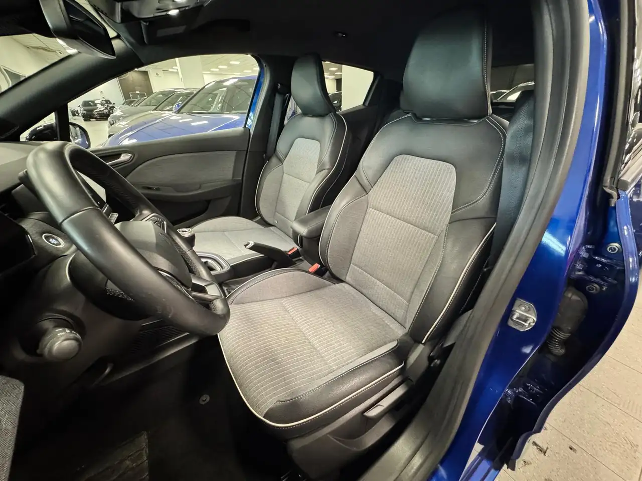 Renault Clio 1.0 tce TECHNO 90cv 10