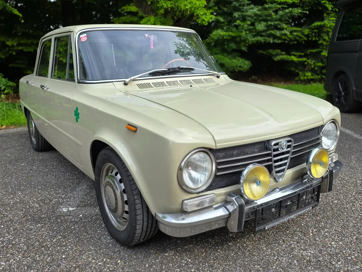 Alfa Romeo Giulia 1300 Super Bej - 2