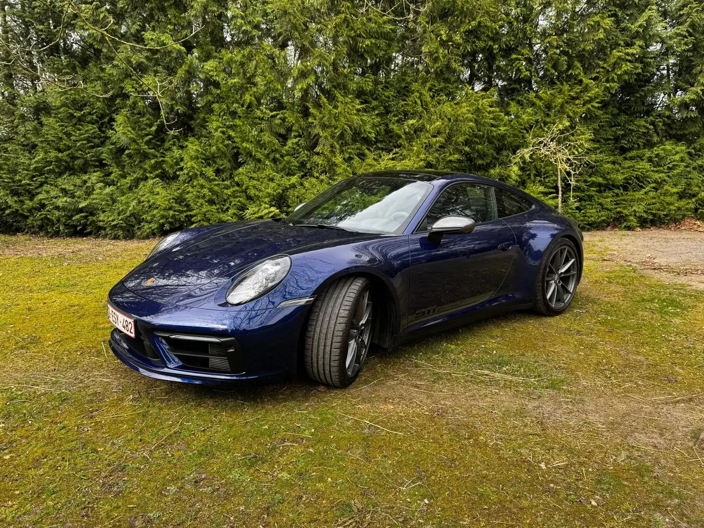 Porsche 992 911 Carrera T Blauw - 2