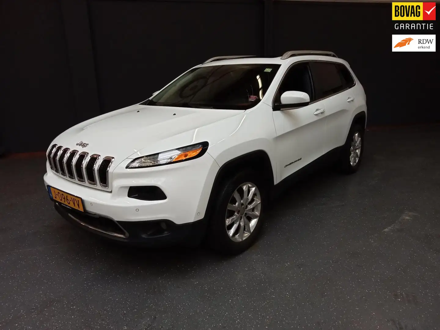 Jeep Cherokee 3.2 Blanc - 1