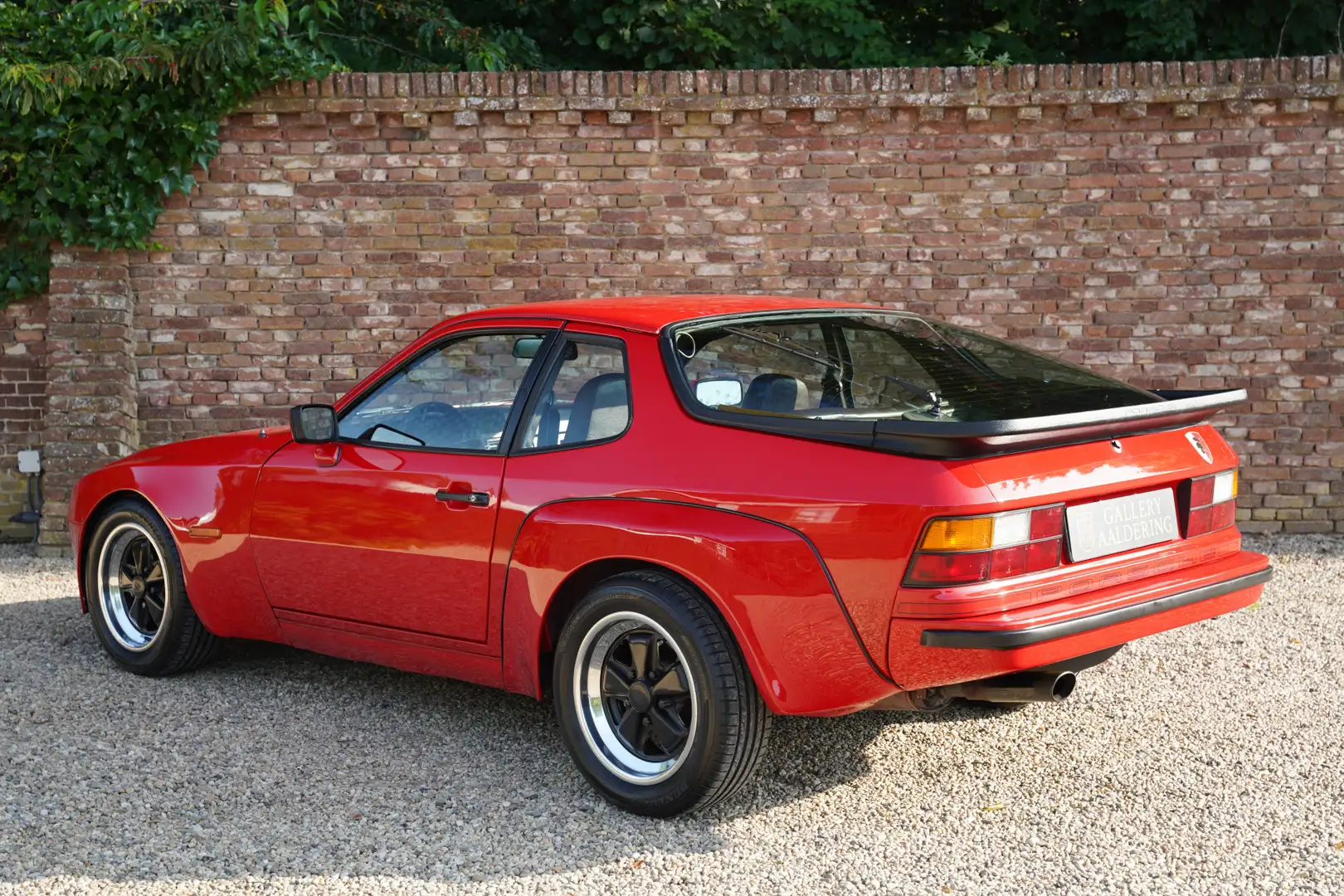 Porsche 924 924S - "Das 946 Projekt/Prototype" Prototype 946 - Rood - 2