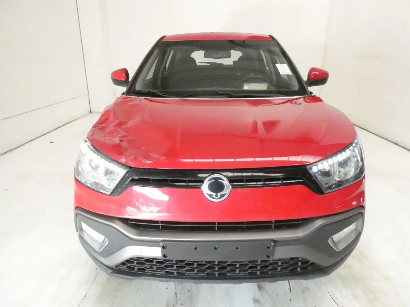 SsangYong Tivoli Xlv Rood - 2