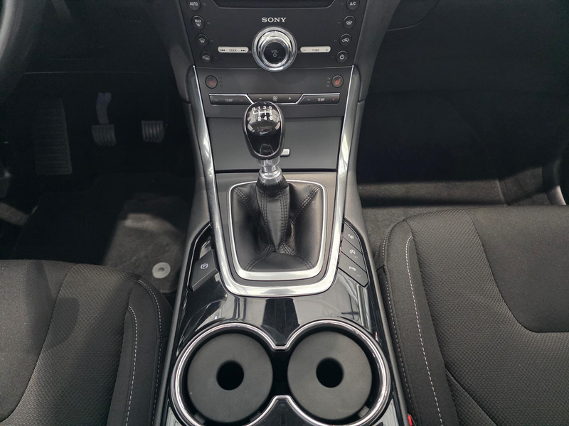 Ford S-Max 1.5 EcoBoost Titanium — photo 12