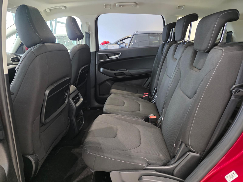 Ford S-Max 1.5 EcoBoost Titanium — photo 15
