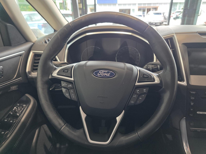 Ford S-Max 1.5 EcoBoost Titanium — photo 8