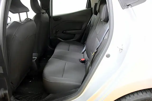 Renault Clio view 20