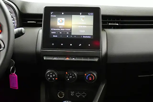Renault Clio view 14