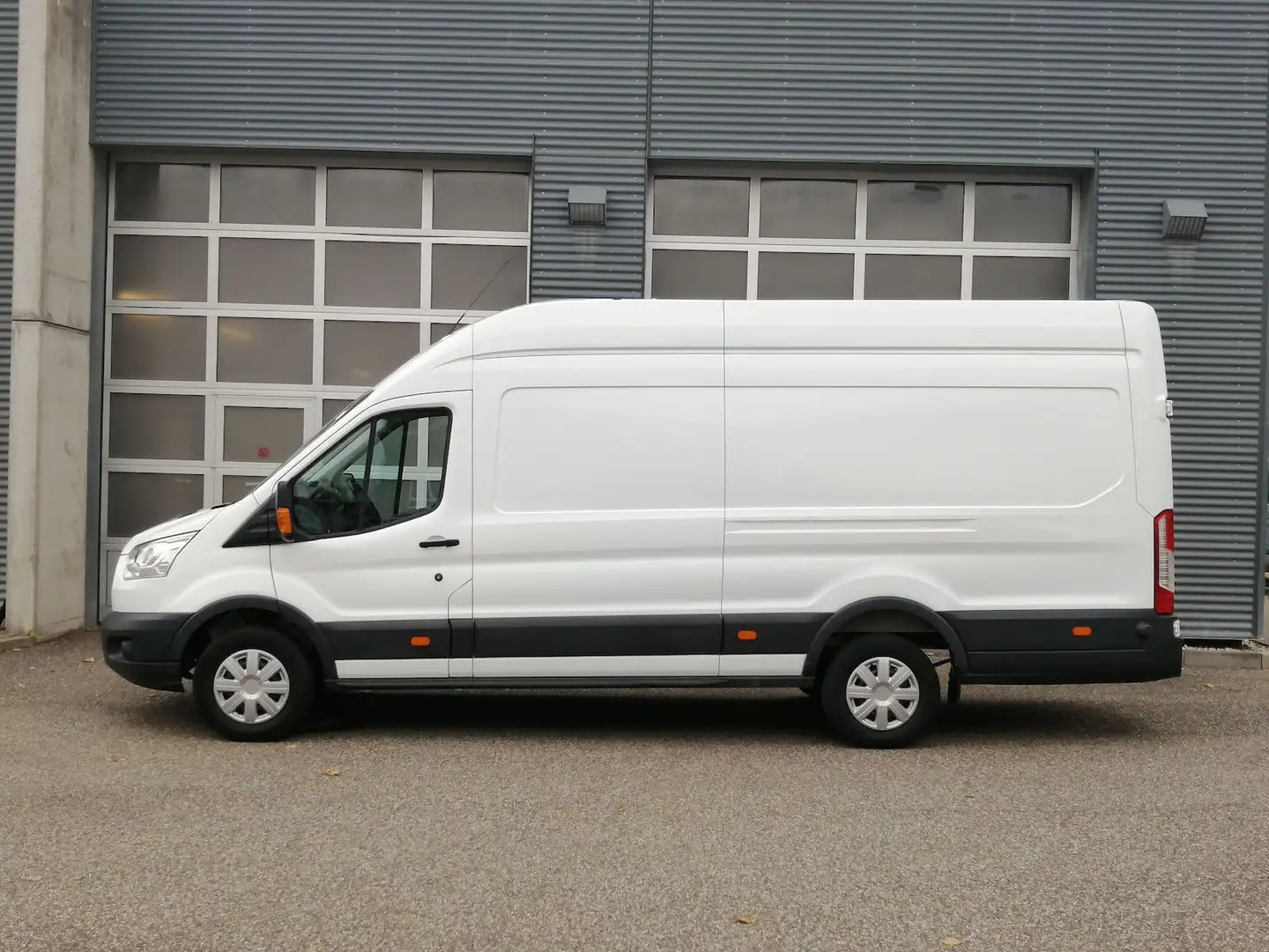 Ford Transit 2.0 TDCI 350 Trend L4 H3 Klima Blanco - 2