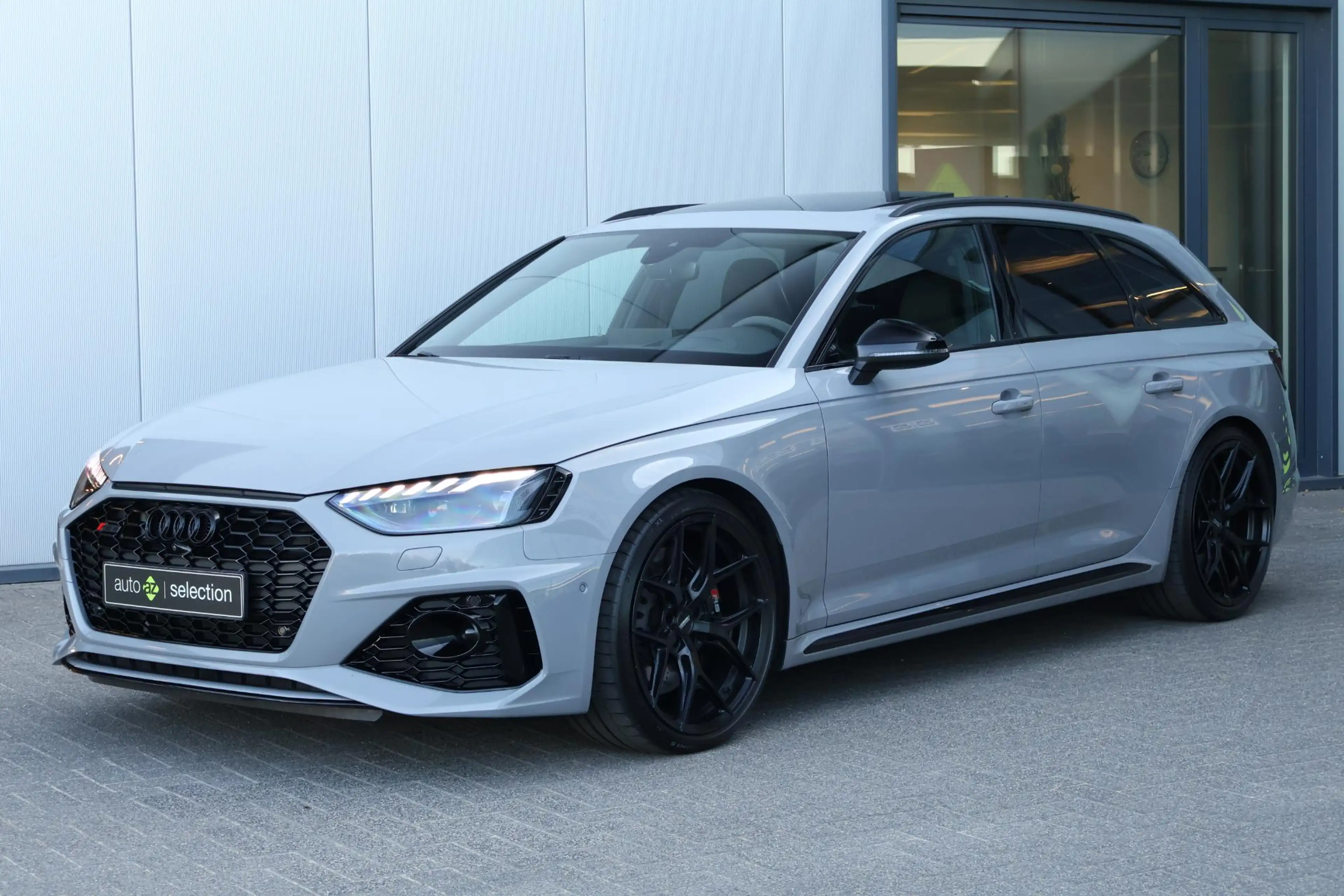 Audi RS4 A4 Avant 2.9 TFSI quattro competition plus / Kuips — photo 7