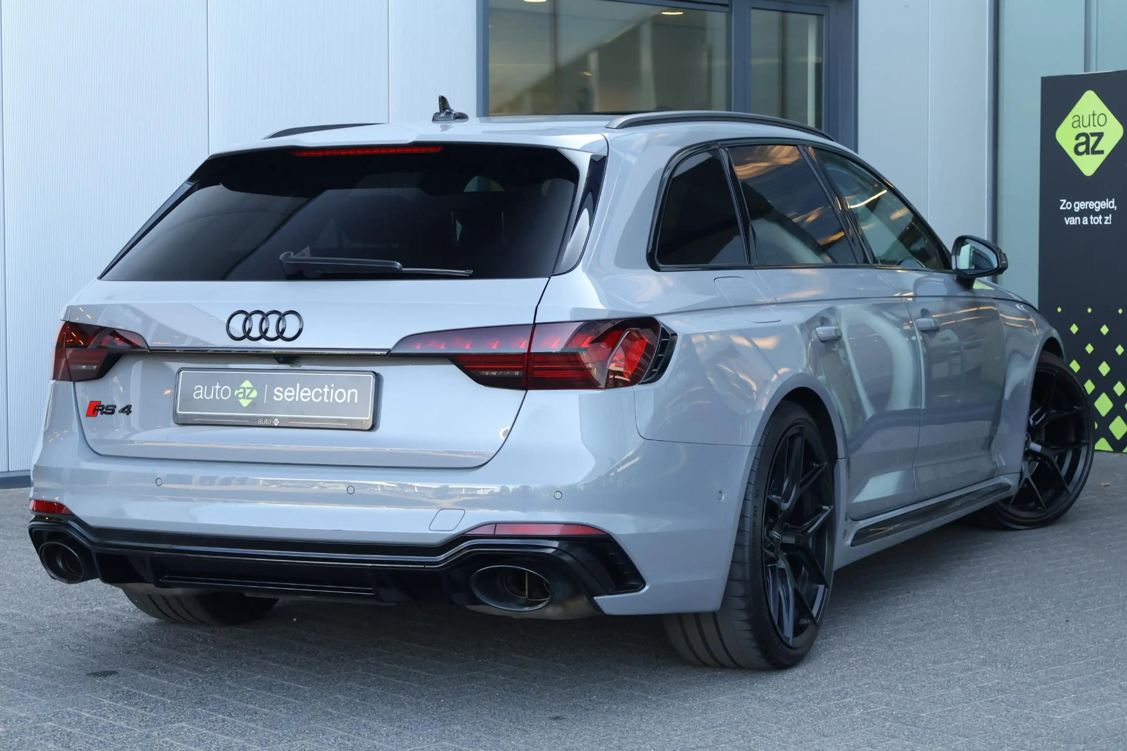 Audi RS4 A4 Avant 2.9 TFSI quattro competition plus / Kuips — photo 2