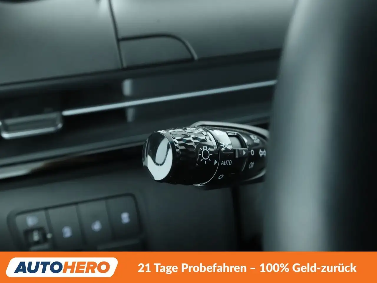 Hyundai STARIA 2.2 CRDi Trend 2WD Aut.*NAV*ACC*360*PDC*SHZ 27