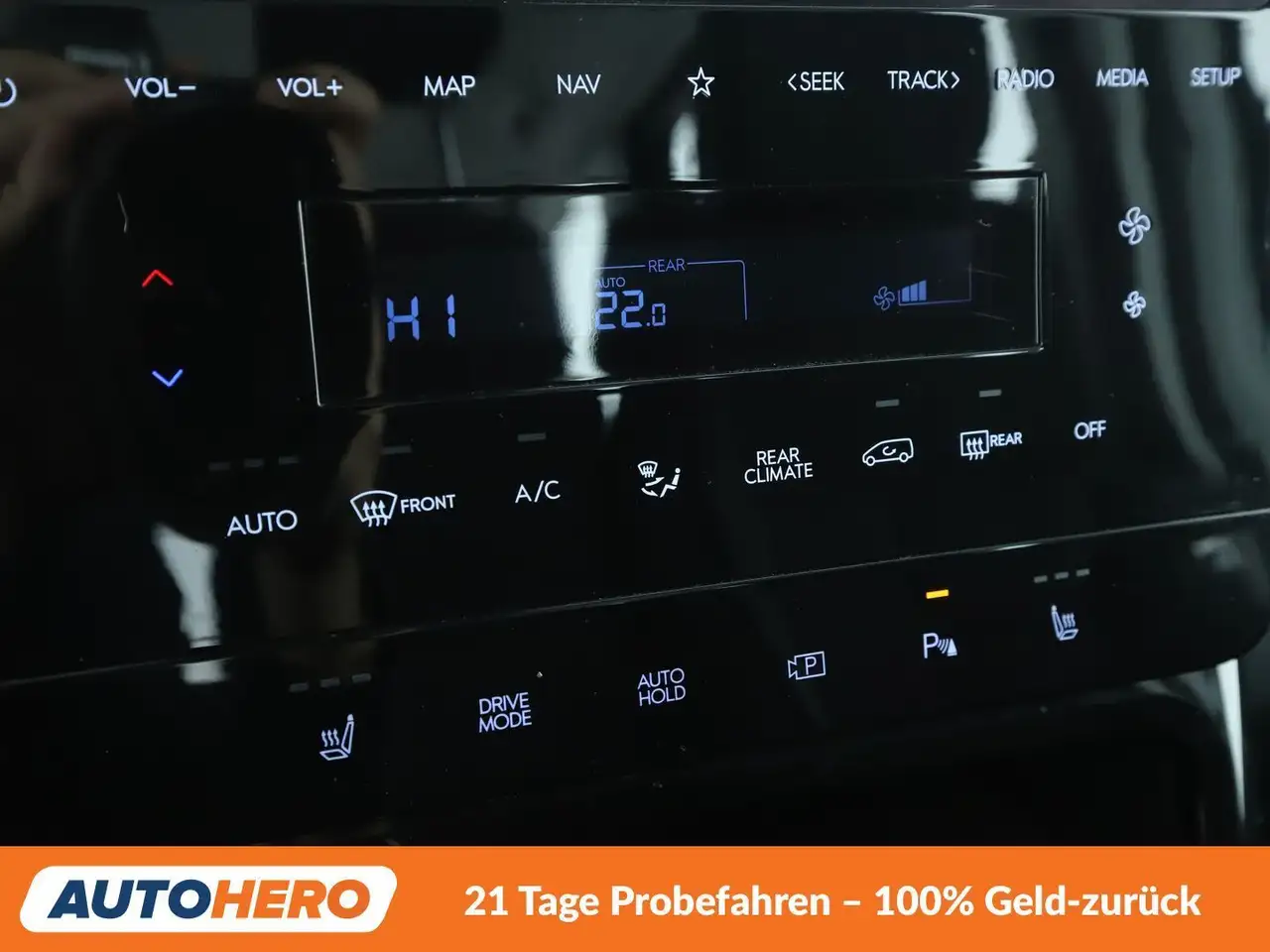Hyundai STARIA 2.2 CRDi Trend 2WD Aut.*NAV*ACC*360*PDC*SHZ 24