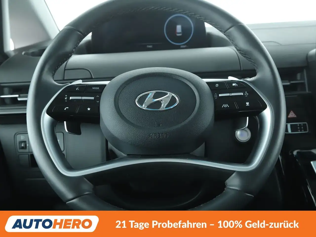 Hyundai STARIA 2.2 CRDi Trend 2WD Aut.*NAV*ACC*360*PDC*SHZ 19