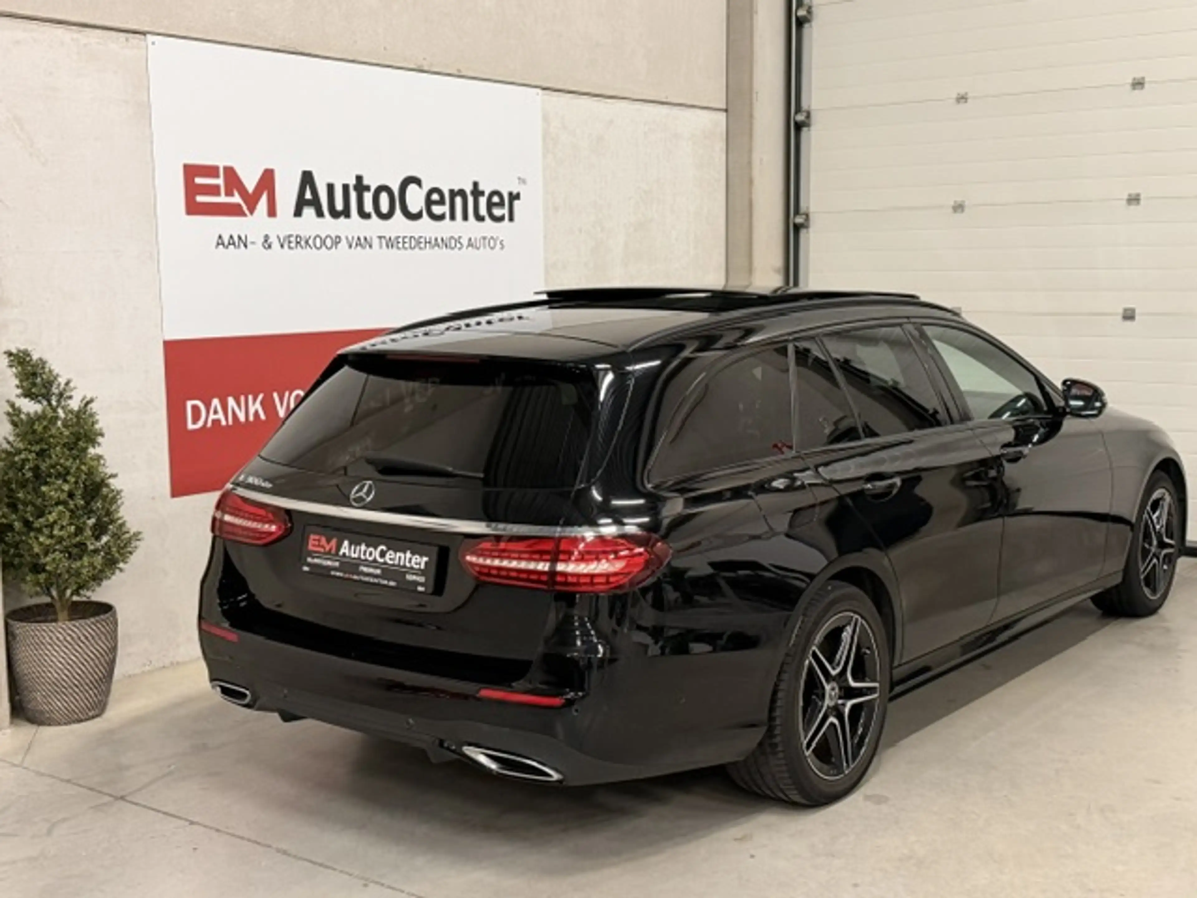 Mercedes-Benz E 300 DE PHEV AMG Line Pano-CAM-Acc-Memory-Luchtvering-BTW incl — photo 9