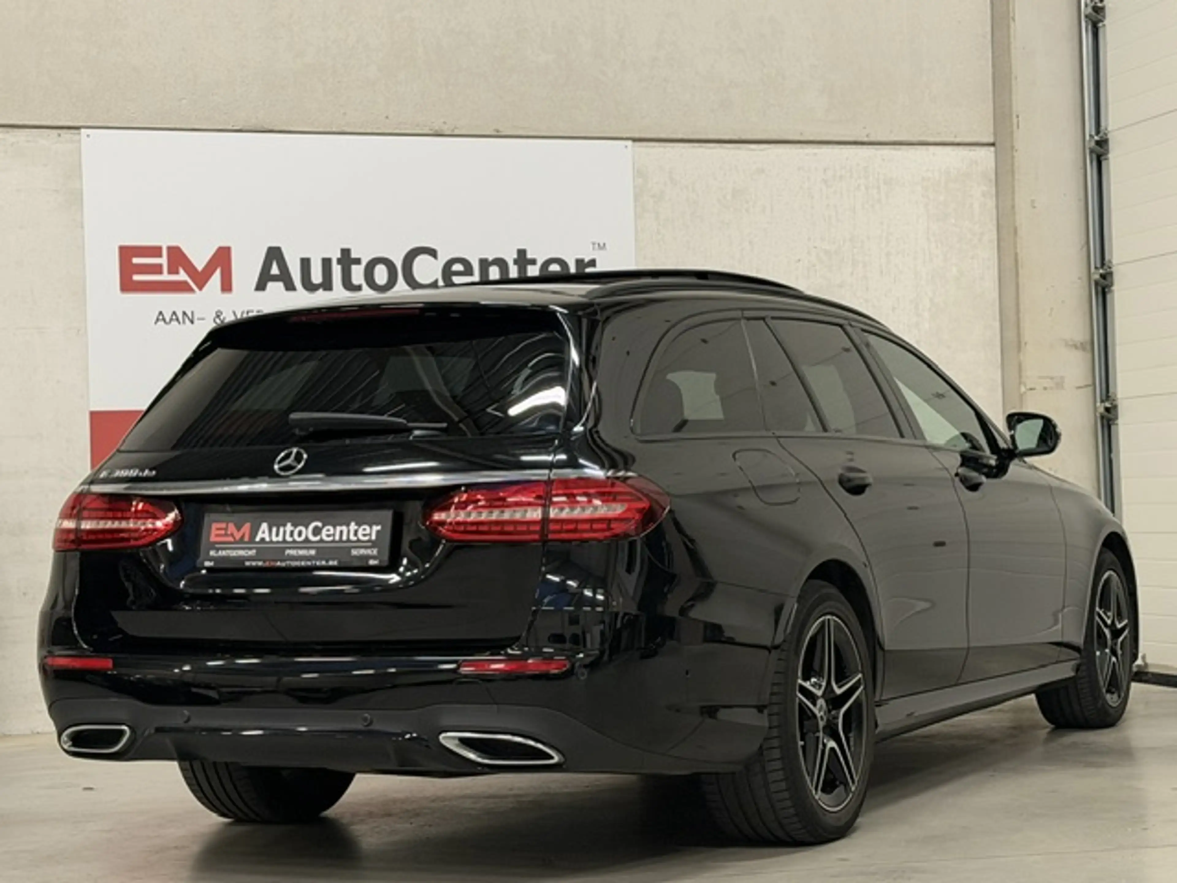 Mercedes-Benz E 300 DE PHEV AMG Line Pano-CAM-Acc-Memory-Luchtvering-BTW incl — photo 3