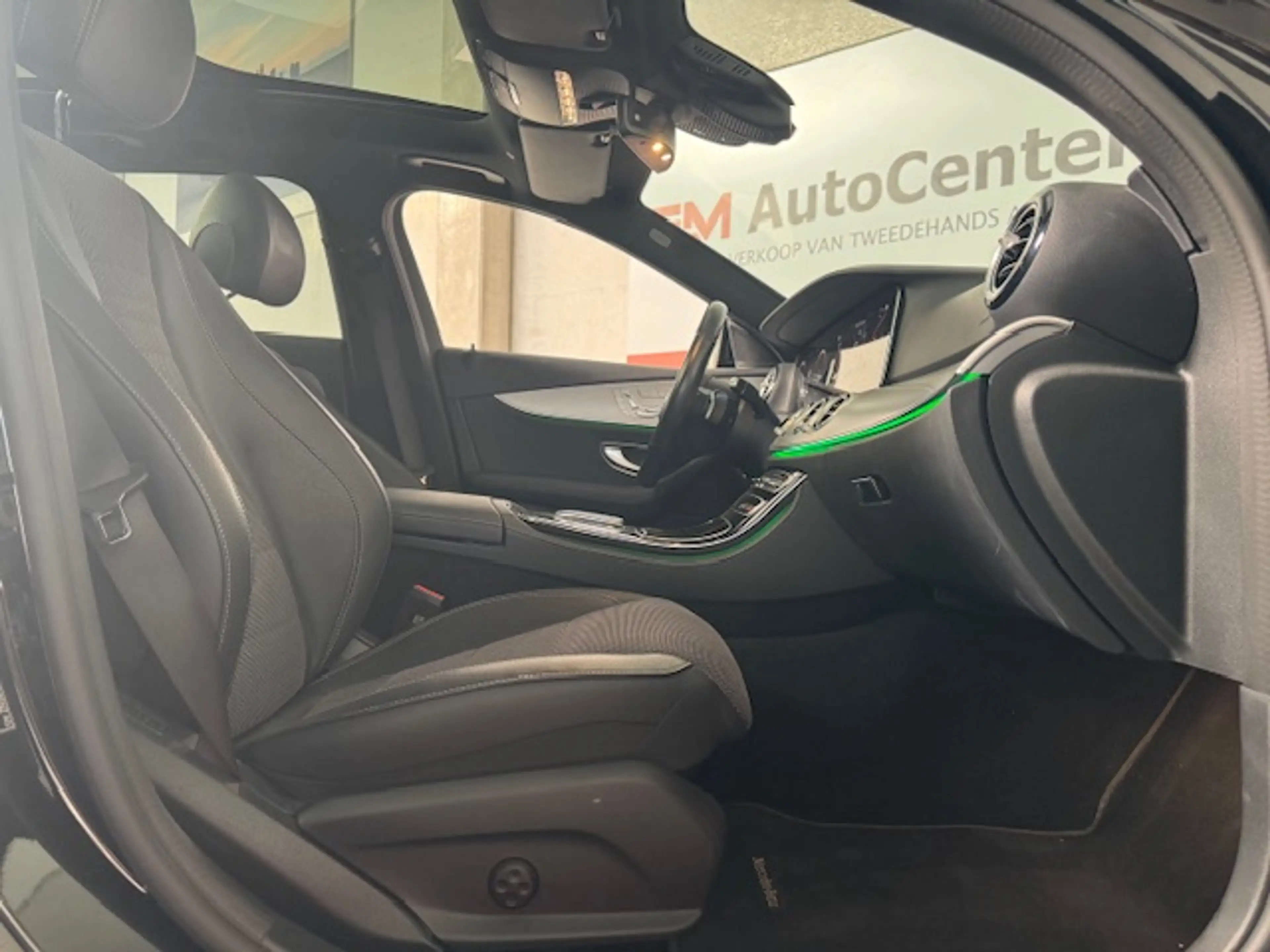 Mercedes-Benz E 300 DE PHEV AMG Line Pano-CAM-Acc-Memory-Luchtvering-BTW incl — photo 14