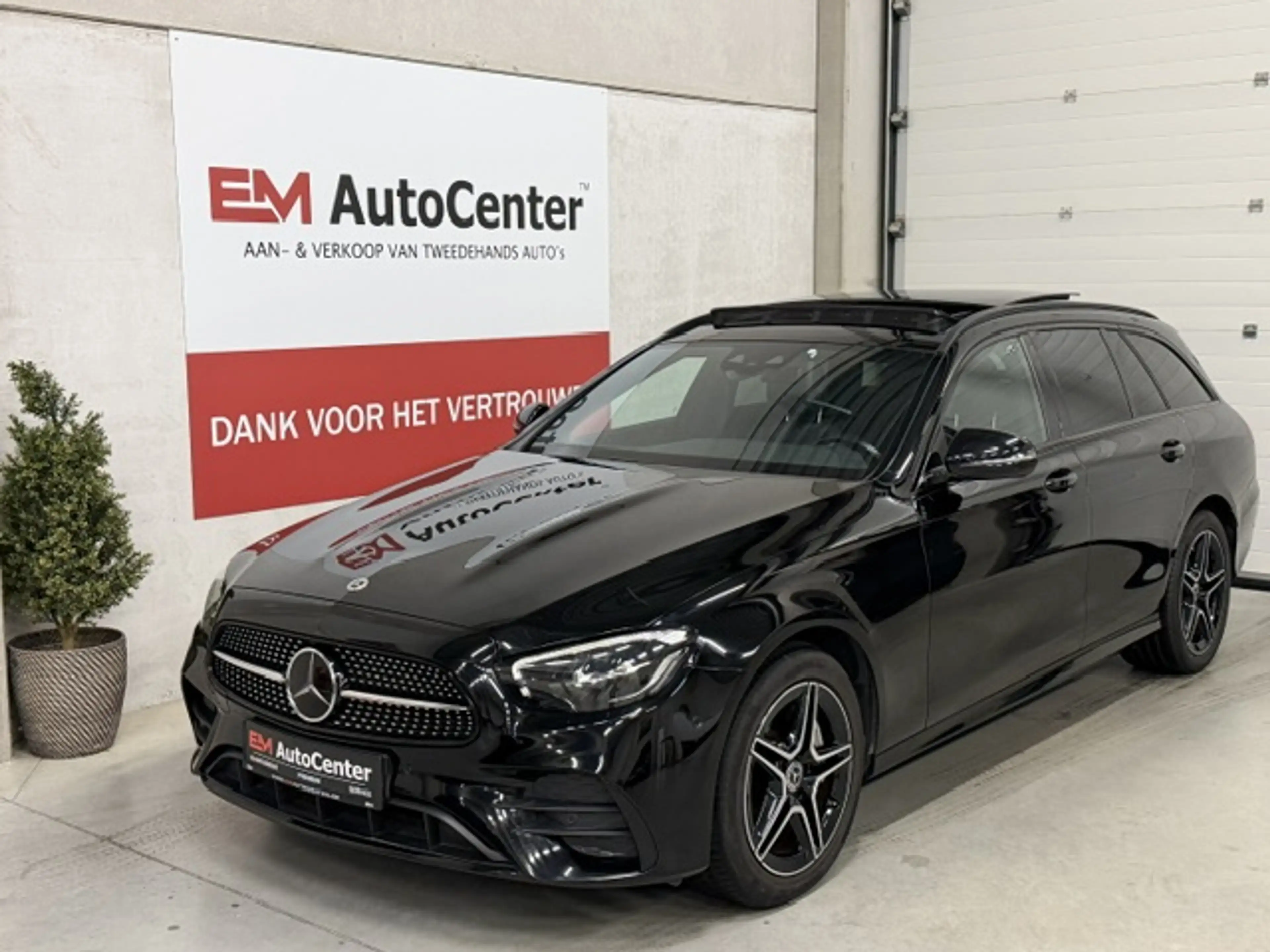 Mercedes-Benz E 300 DE PHEV AMG Line Pano-CAM-Acc-Memory-Luchtvering-BTW incl — photo 6