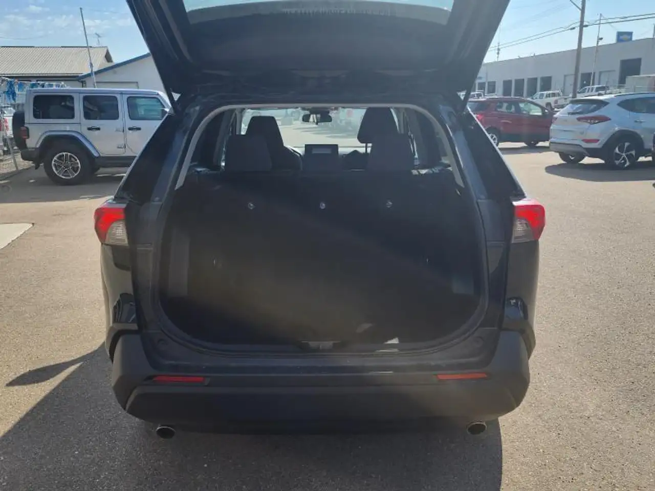 Toyota RAV 4 снимка Toyota RAV 4