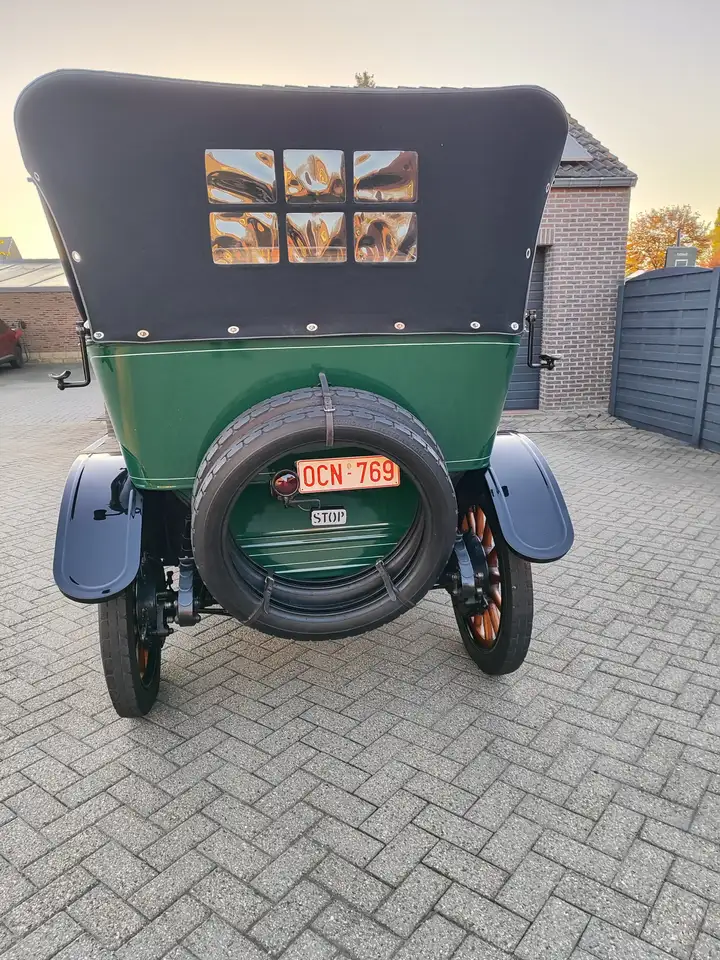 Overland 79 Tourer, foto 4