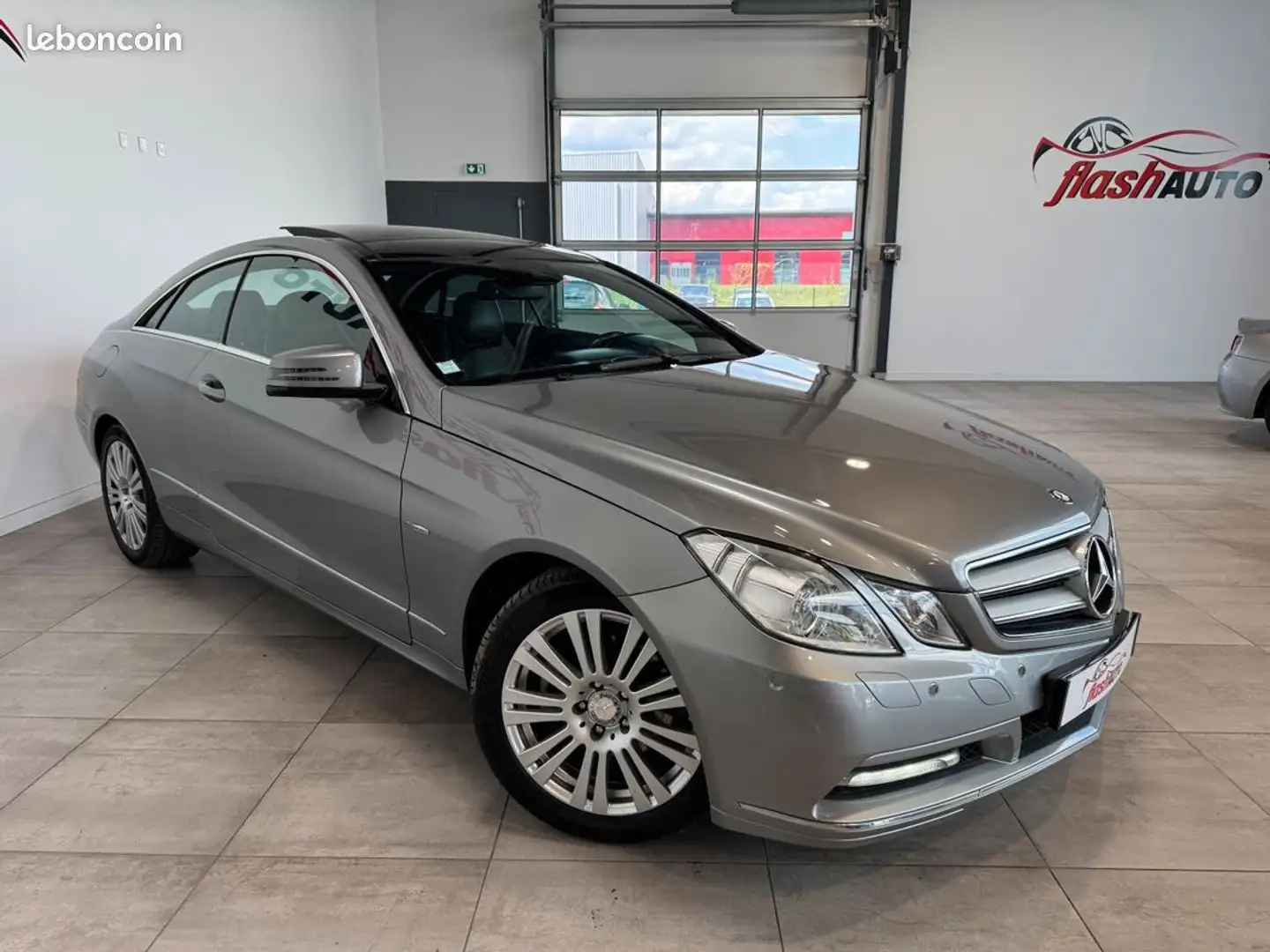 Mercedes-Benz E 220 MERCEDES Coupé 220 CDi BlueEFFICIENCY 170cv-BVA-20 Gris - 2