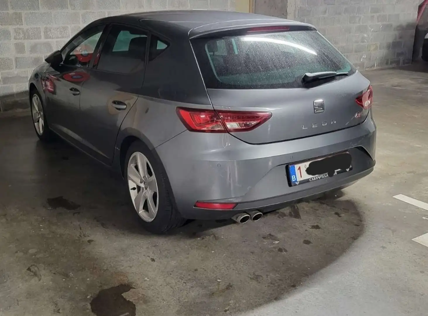SEAT Leon Leon 1.4 TSI FR ACT DSG Grijs - 1
