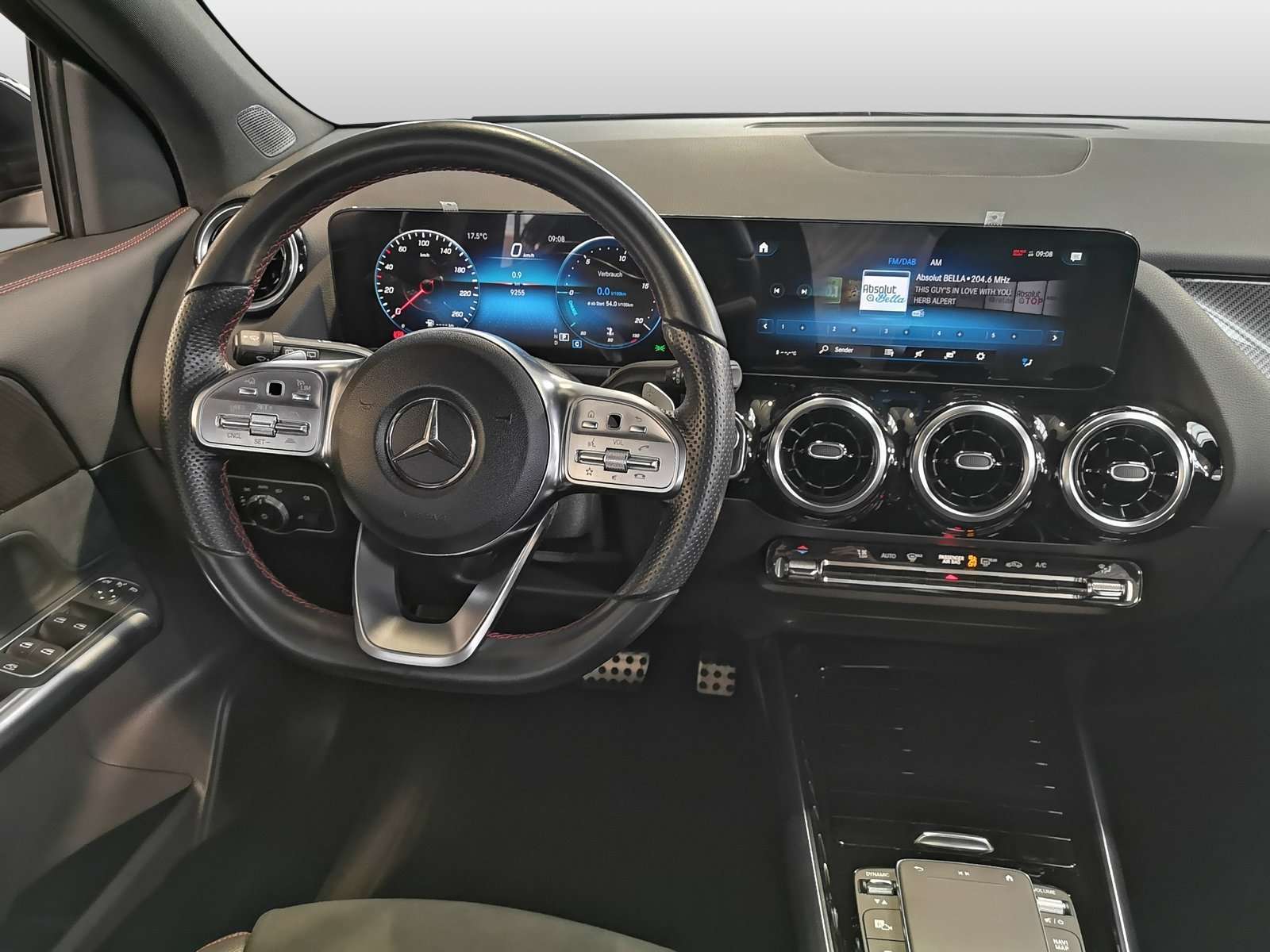 Mercedes-Benz GLA 180