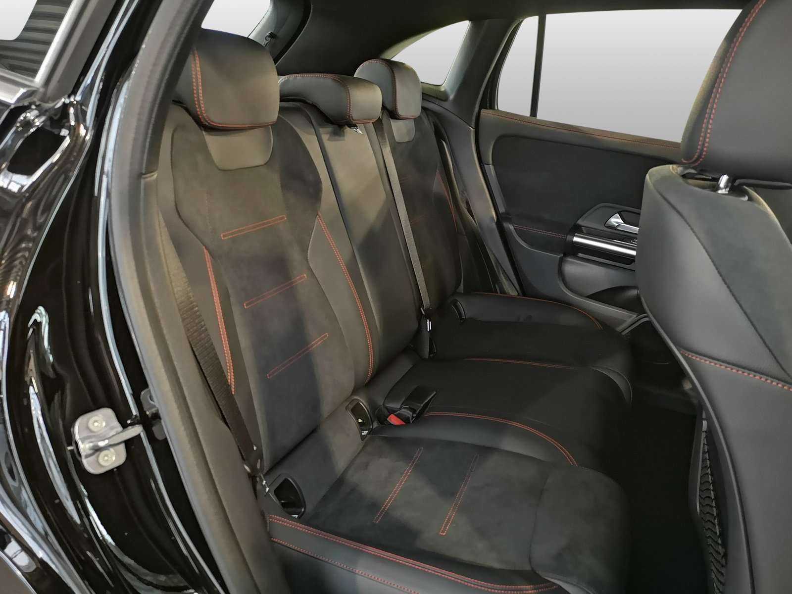Mercedes-Benz GLA 180
