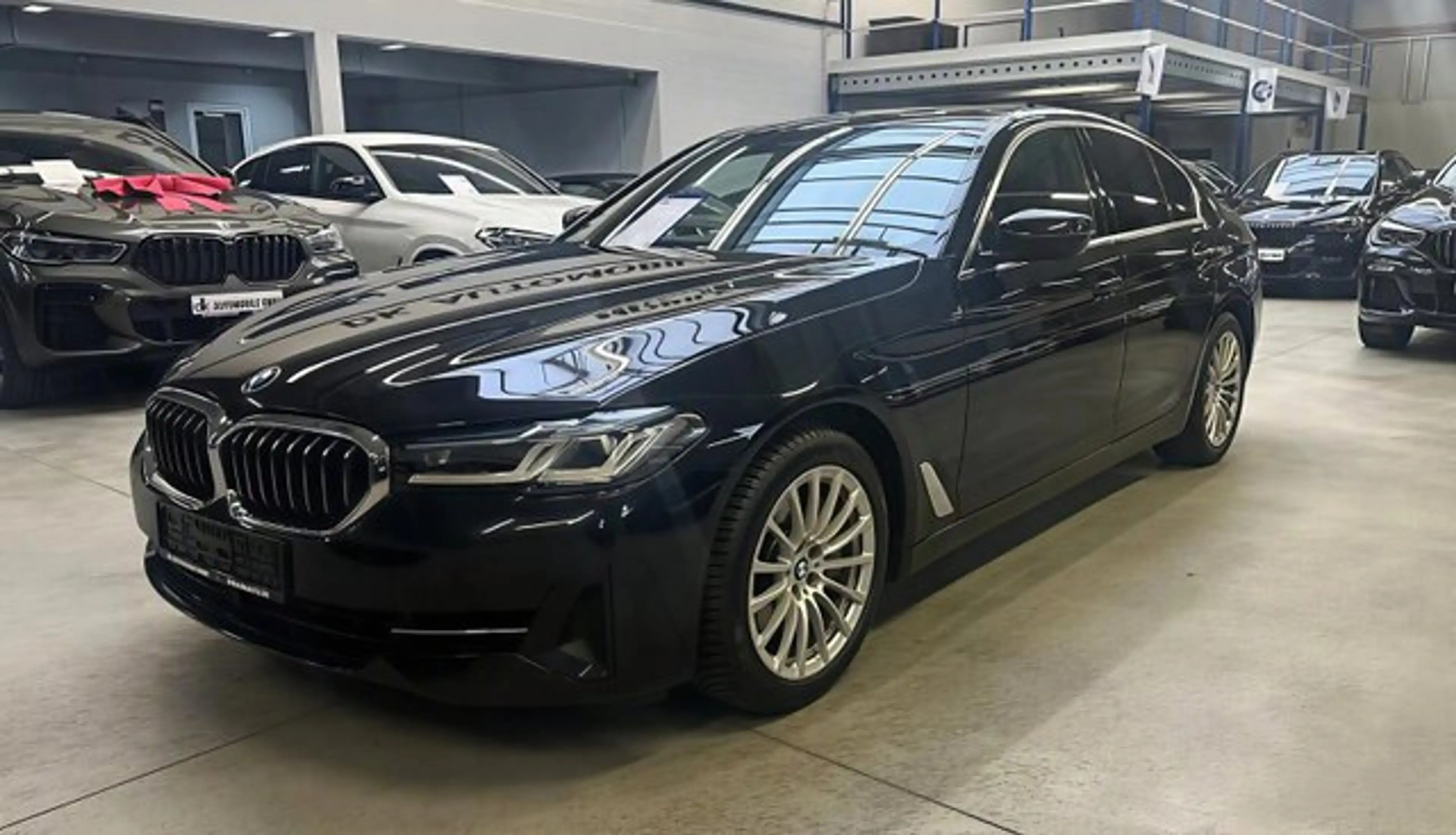 BMW 540 i xDrive Aut./LASERLICHT/KOMFORT/KAMERA/HUD/