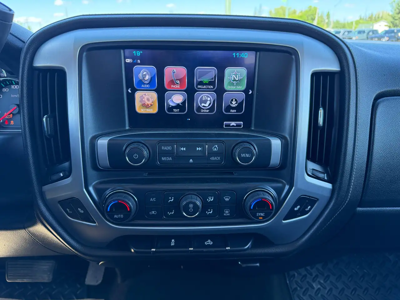 GMC Sierra 1500 снимка GMC Sierra 1500