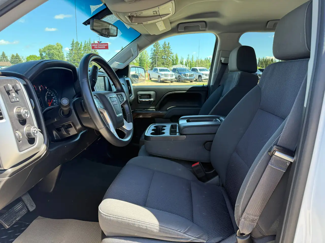 GMC Sierra 1500 снимка GMC Sierra 1500