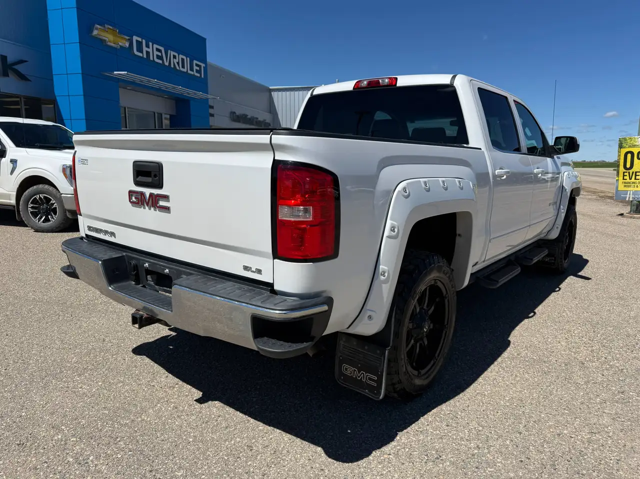 GMC Sierra 1500 снимка GMC Sierra 1500