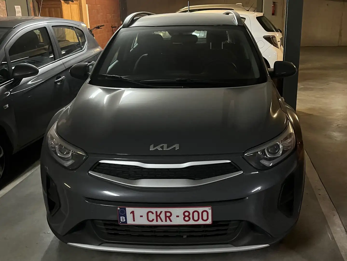Kia Stonic Stonic 1.0 T Pure ISG Grijs - 1