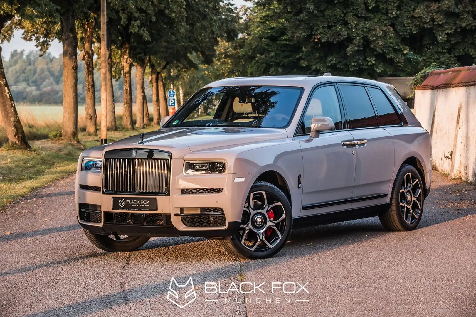 Rolls-Royce Cullinan | Black Badge | IMMEDIATELY | STOCK Gri - 2