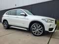 BMW X1 20i*AUT.*SPORTLINE*HUD*LEDER*CAMERA*SPORTSTOELEN* Bílá - thumbnail 1