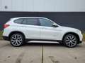 BMW X1 20i*AUT.*SPORTLINE*HUD*LEDER*CAMERA*SPORTSTOELEN* Bílá - thumbnail 2