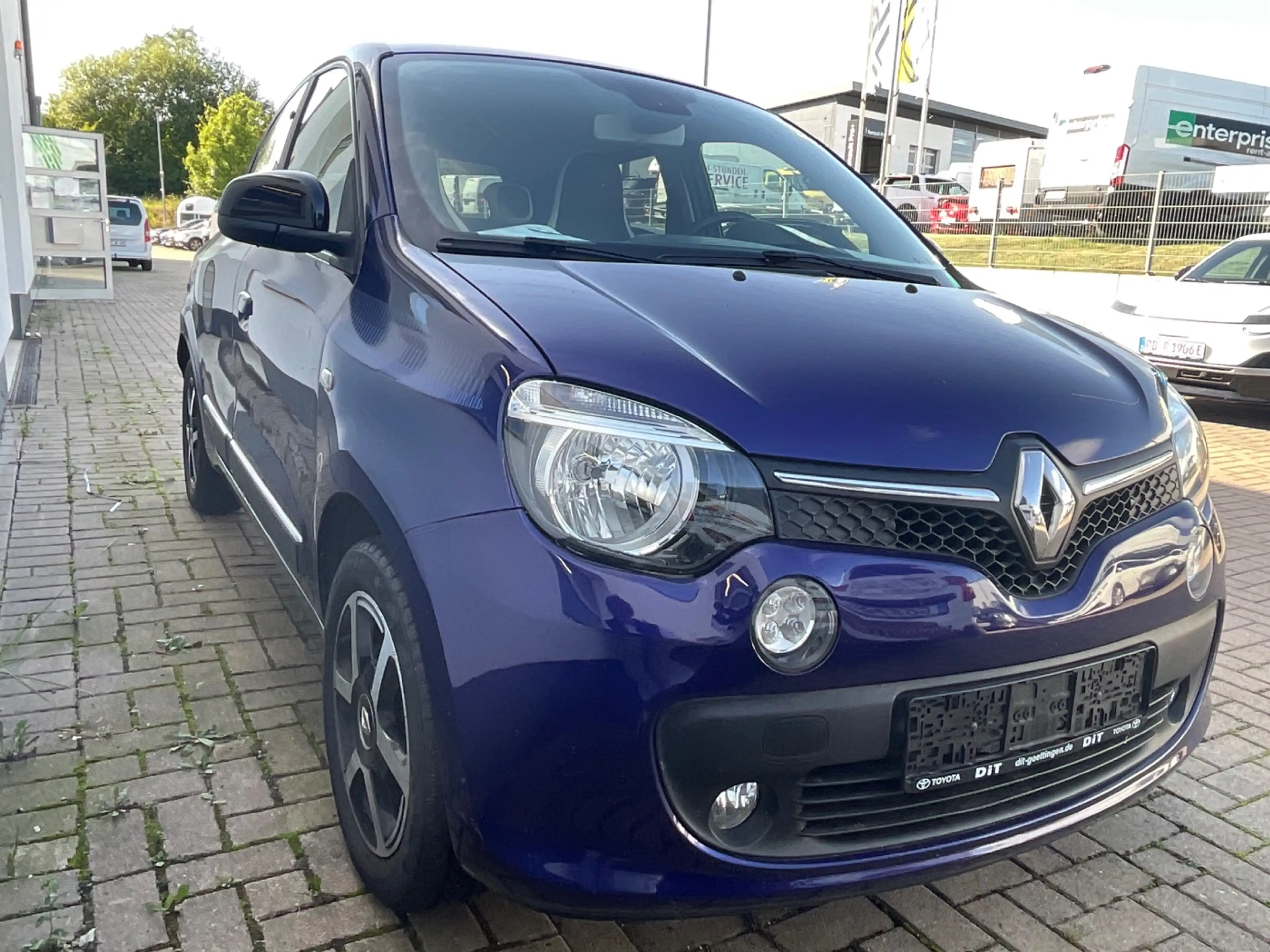 Renault Twingo 1.0 SCe 70 Cosmic SHZ+KlimaA+SoundSys — photo 3